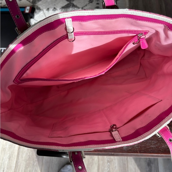 Coach Pink and White zebra gallery tote - Picture 6 of 9